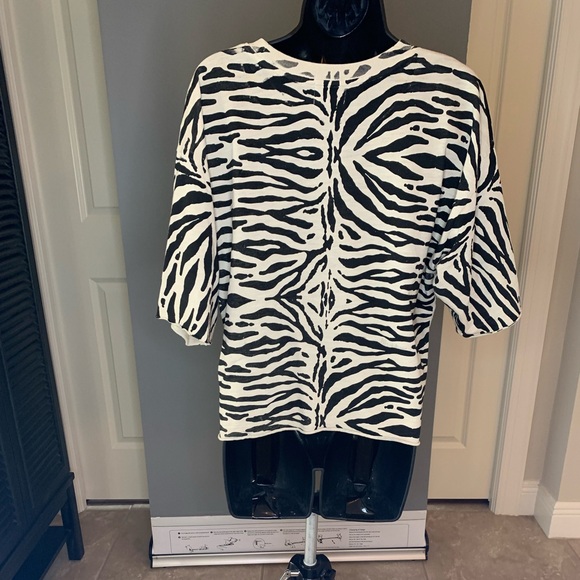 Anthropologie Zebra Print Top - Picture 5 of 5